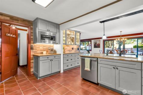 4059 SW 321st Street Federal Way WA 98023