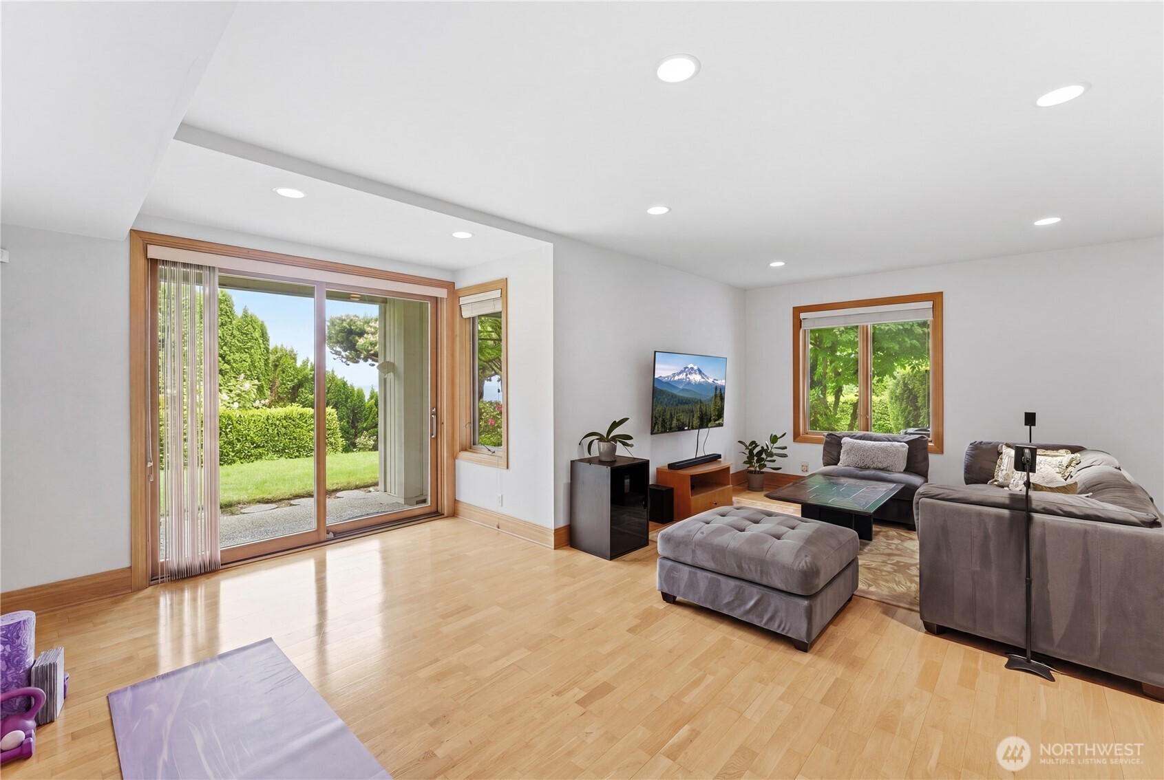 17288 SE 57th Place Bellevue WA 98006
