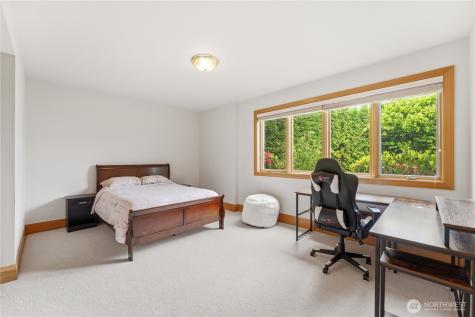 17288 SE 57th Place Bellevue WA 98006