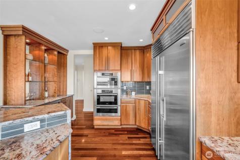 15423 SE 58th Street Bellevue WA 98006