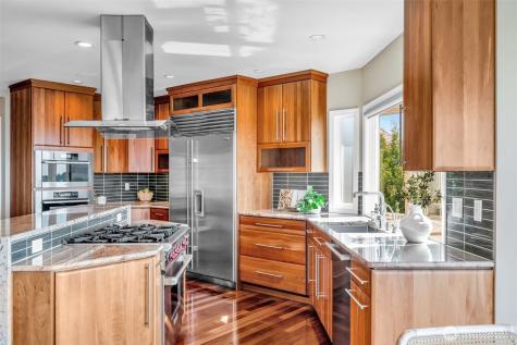 15423 SE 58th Street Bellevue WA 98006