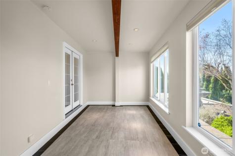 15423 SE 58th Street Bellevue WA 98006