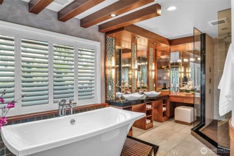 15423 SE 58th Street Bellevue WA 98006