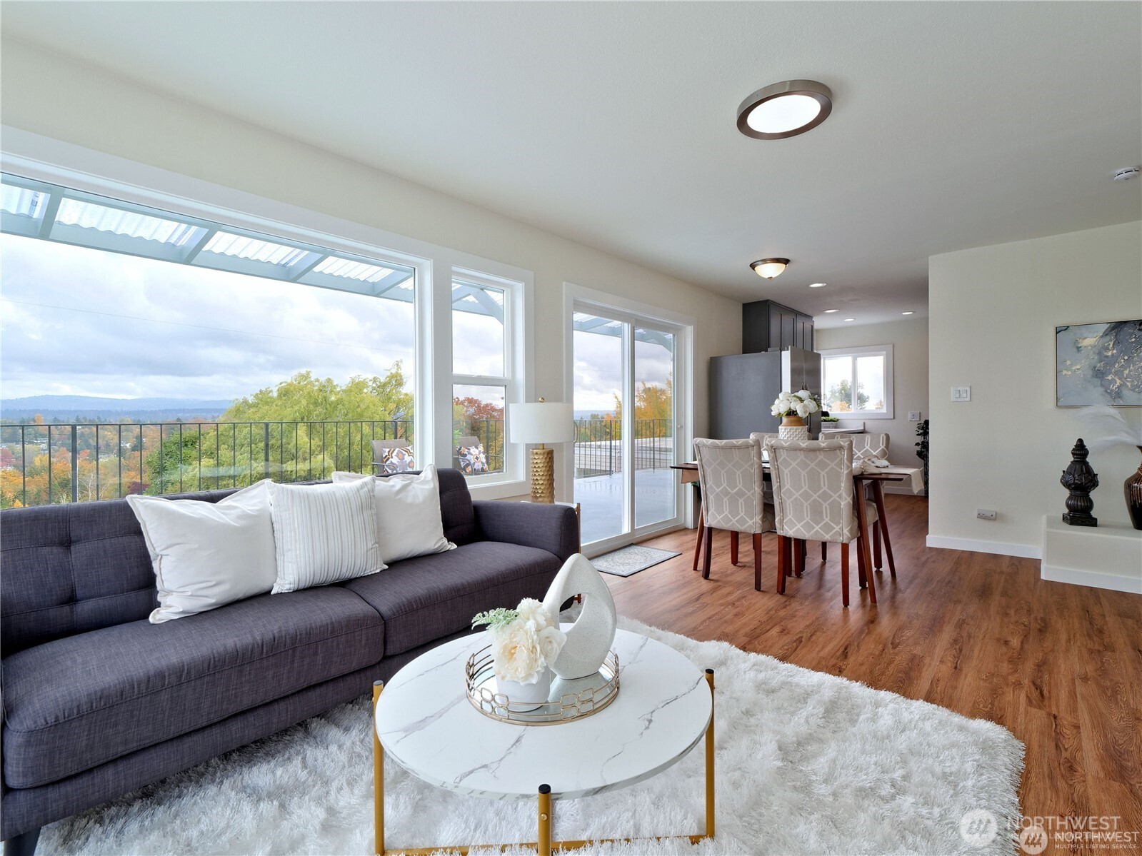 5029 29th Ave S Seattle WA 98108