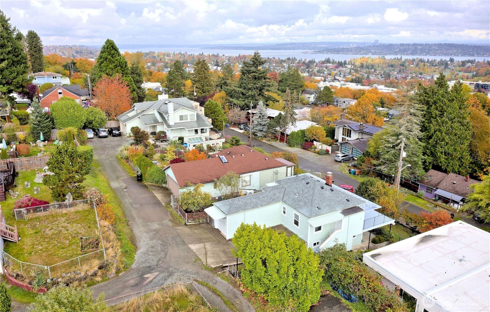 5029 29th Ave S Seattle WA 98108
