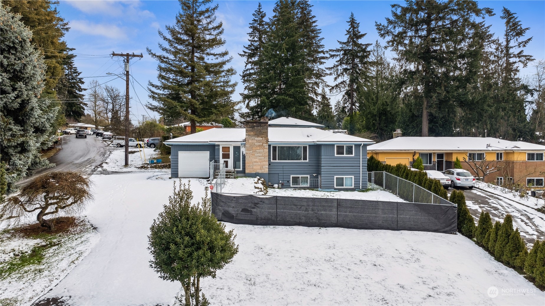 2853 S 211th Street Seatac WA 98198