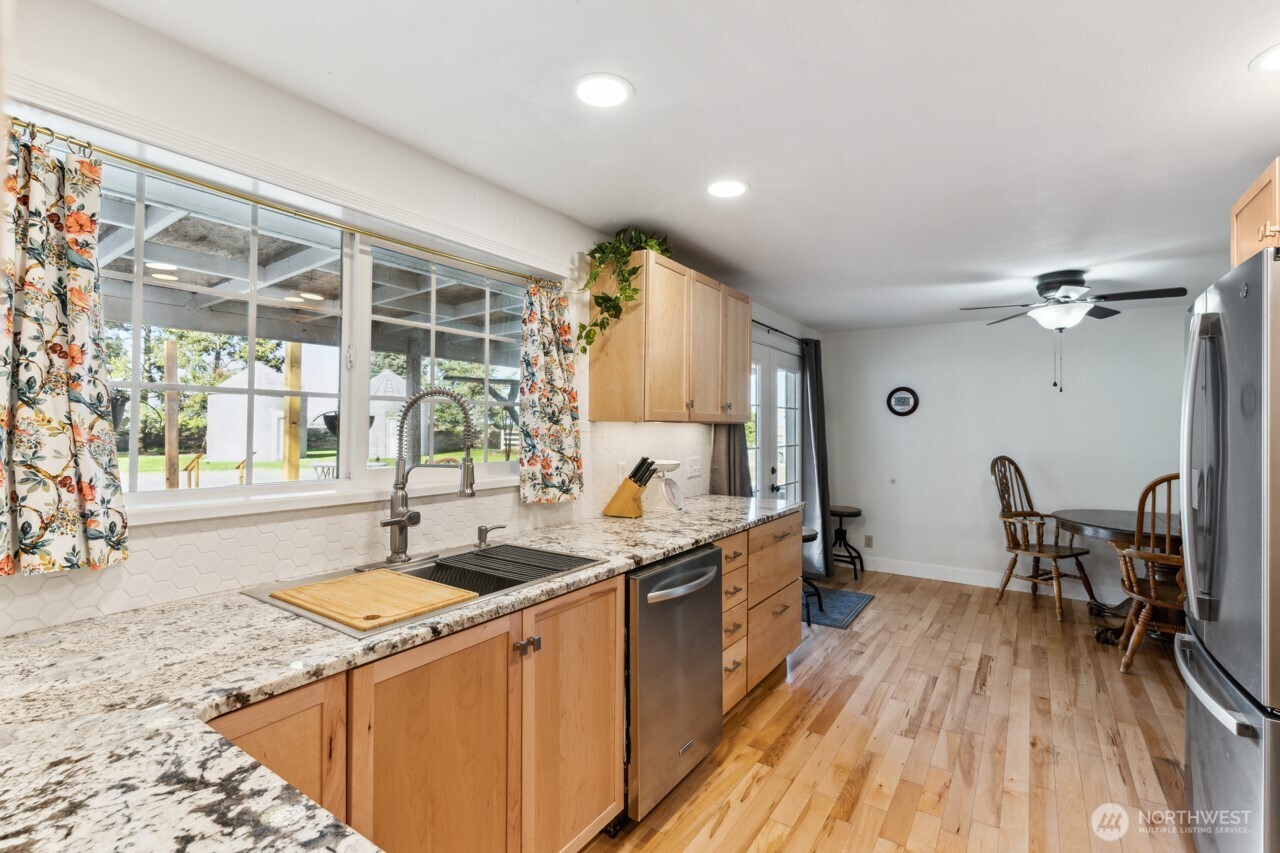 9700 Road 5 NW Ephrata WA 98823