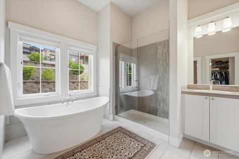 112 Mayer Drive Chelan WA 98816