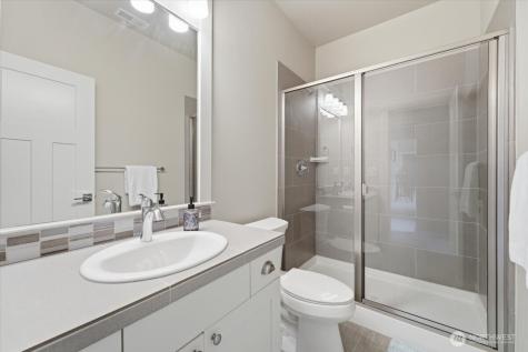 112 Mayer Drive Chelan WA 98816