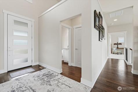 112 Mayer Drive Chelan WA 98816