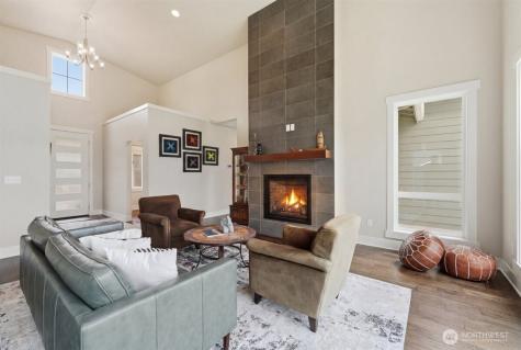 112 Mayer Drive Chelan WA 98816