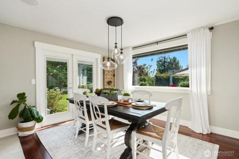 19828 SE 8th Street Sammamish WA 98074