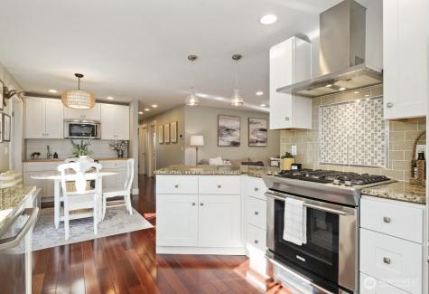 19828 SE 8th Street Sammamish WA 98074