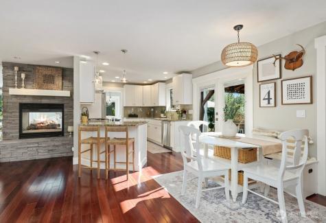 19828 SE 8th Street Sammamish WA 98074