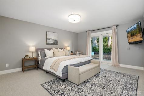 19828 SE 8th Street Sammamish WA 98074