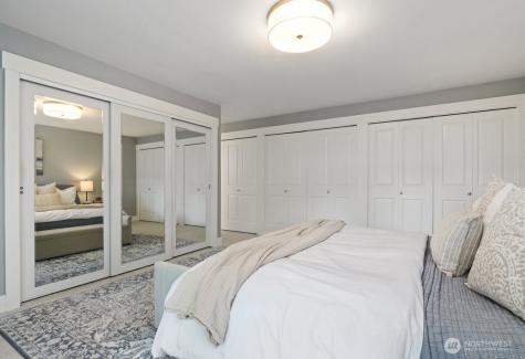19828 SE 8th Street Sammamish WA 98074