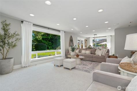 19828 SE 8th Street Sammamish WA 98074