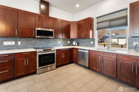 1038 Crest Loop Entiat WA 98822
