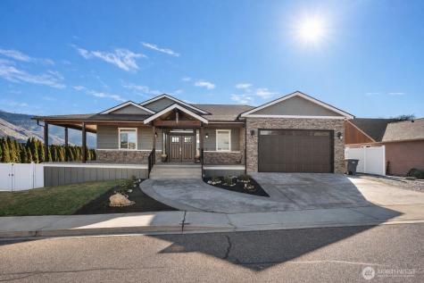 1038 Crest Loop Entiat WA 98822