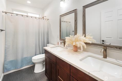 1038 Crest Loop Entiat WA 98822