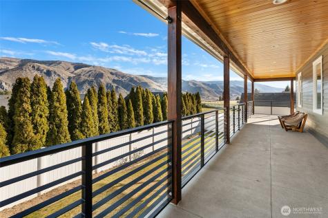 1038 Crest Loop Entiat WA 98822