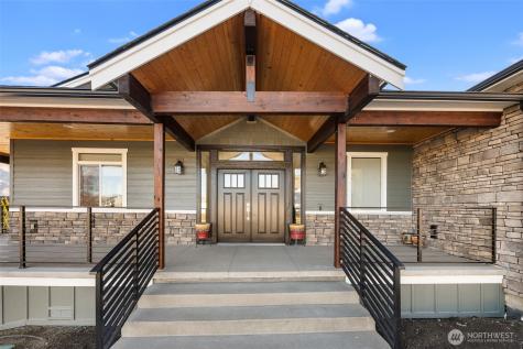 1038 Crest Loop Entiat WA 98822