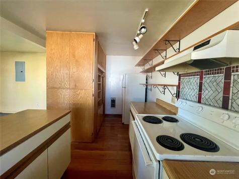 206 E Main Street Coulee City WA 99115