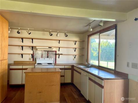 206 E Main Street Coulee City WA 99115