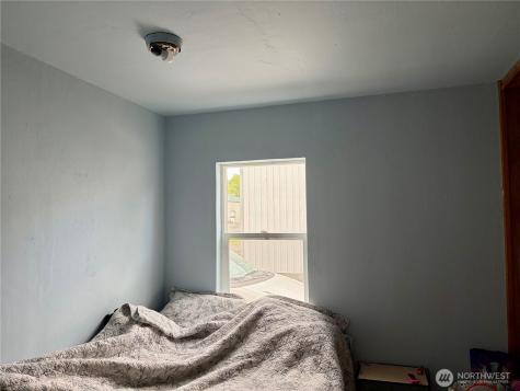 114 S 3rd Street Coulee City WA 99115