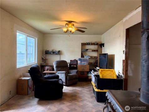 114 S 3rd Street Coulee City WA 99115