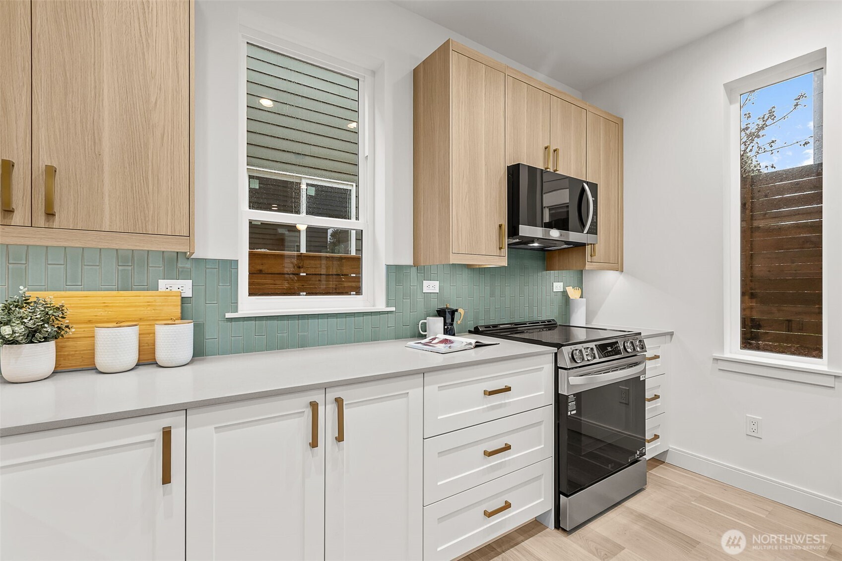 3552 S Dawson Street Seattle WA 98118