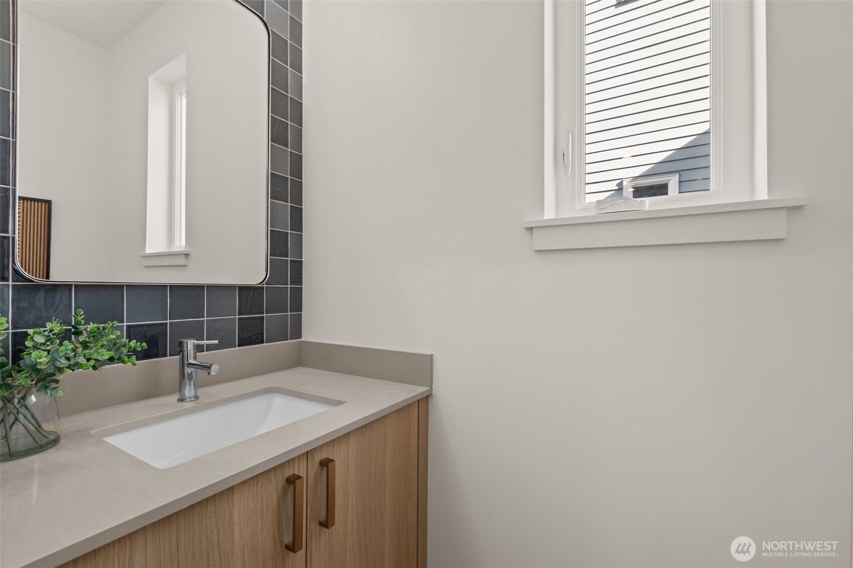 3552 S Dawson Street Seattle WA 98118