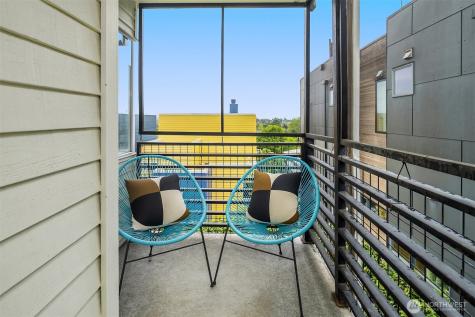 1106 18th Avenue Seattle WA 98122