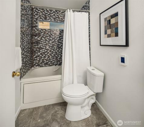 1106 18th Avenue Seattle WA 98122