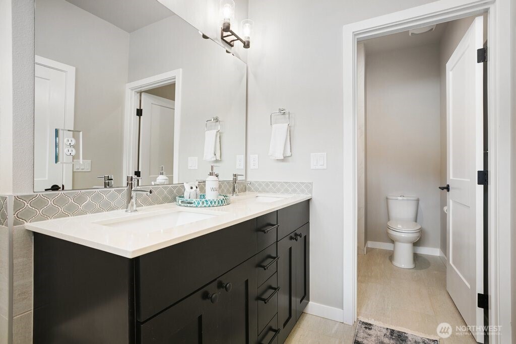 1058 Cabin Creek Lane SW Issaquah WA 98027