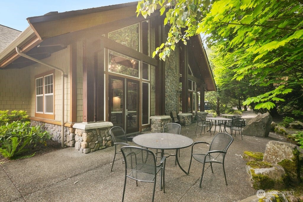 1058 Cabin Creek Lane SW Issaquah WA 98027