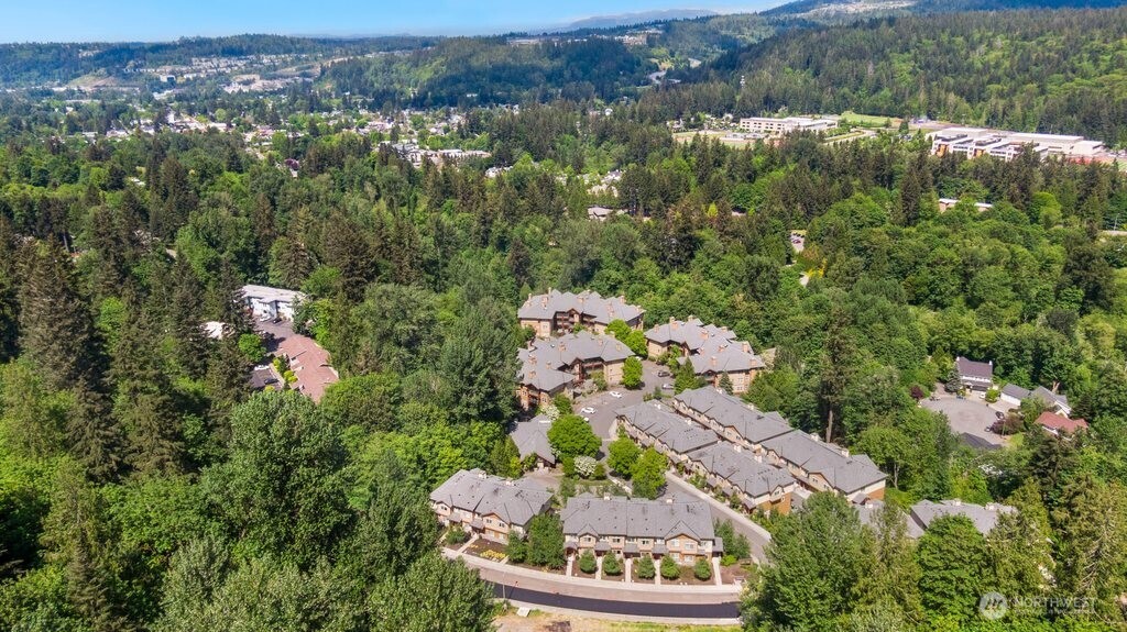 1058 Cabin Creek Lane SW Issaquah WA 98027