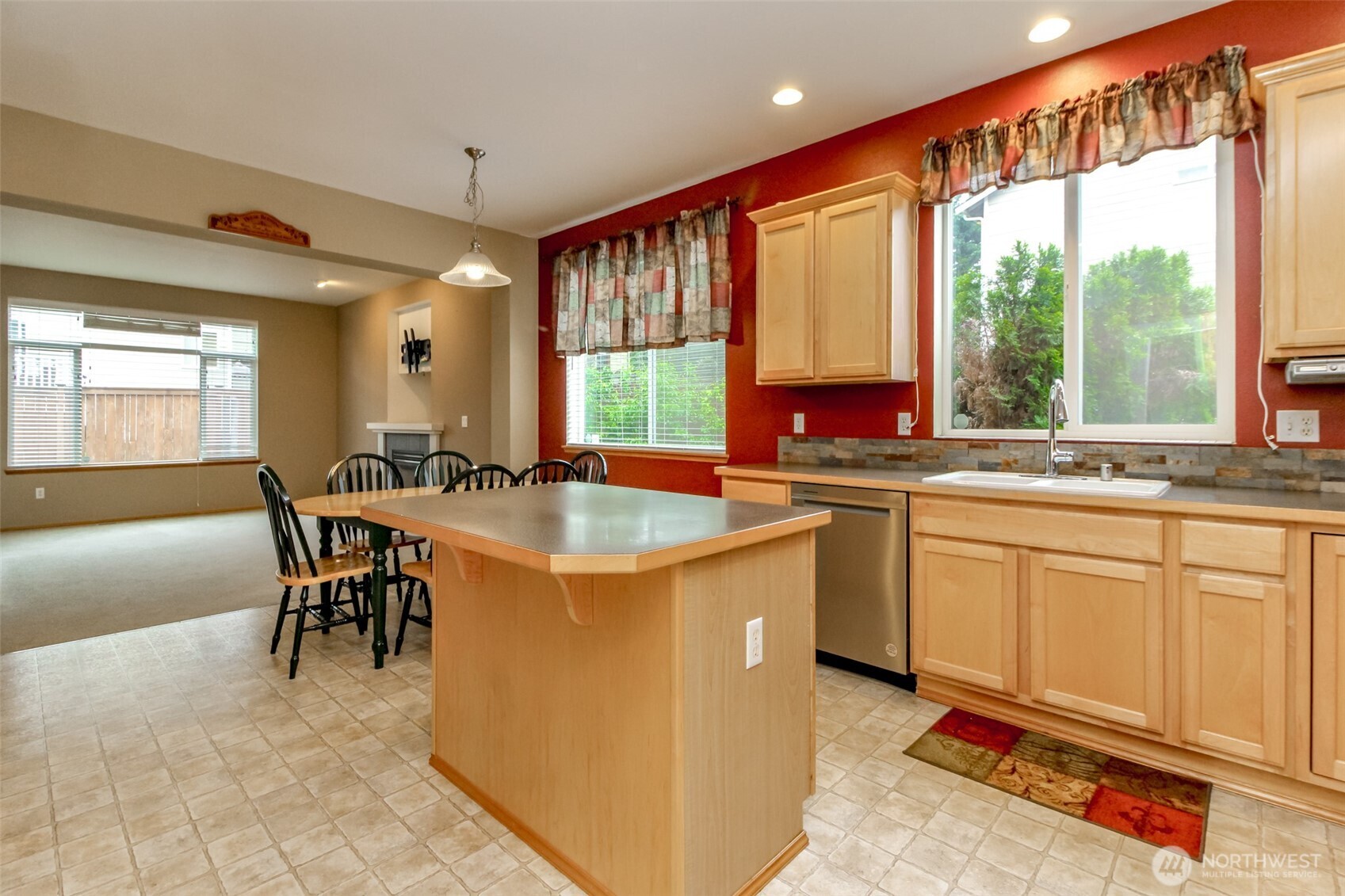 18118 SE 247th Street Covington WA 98042