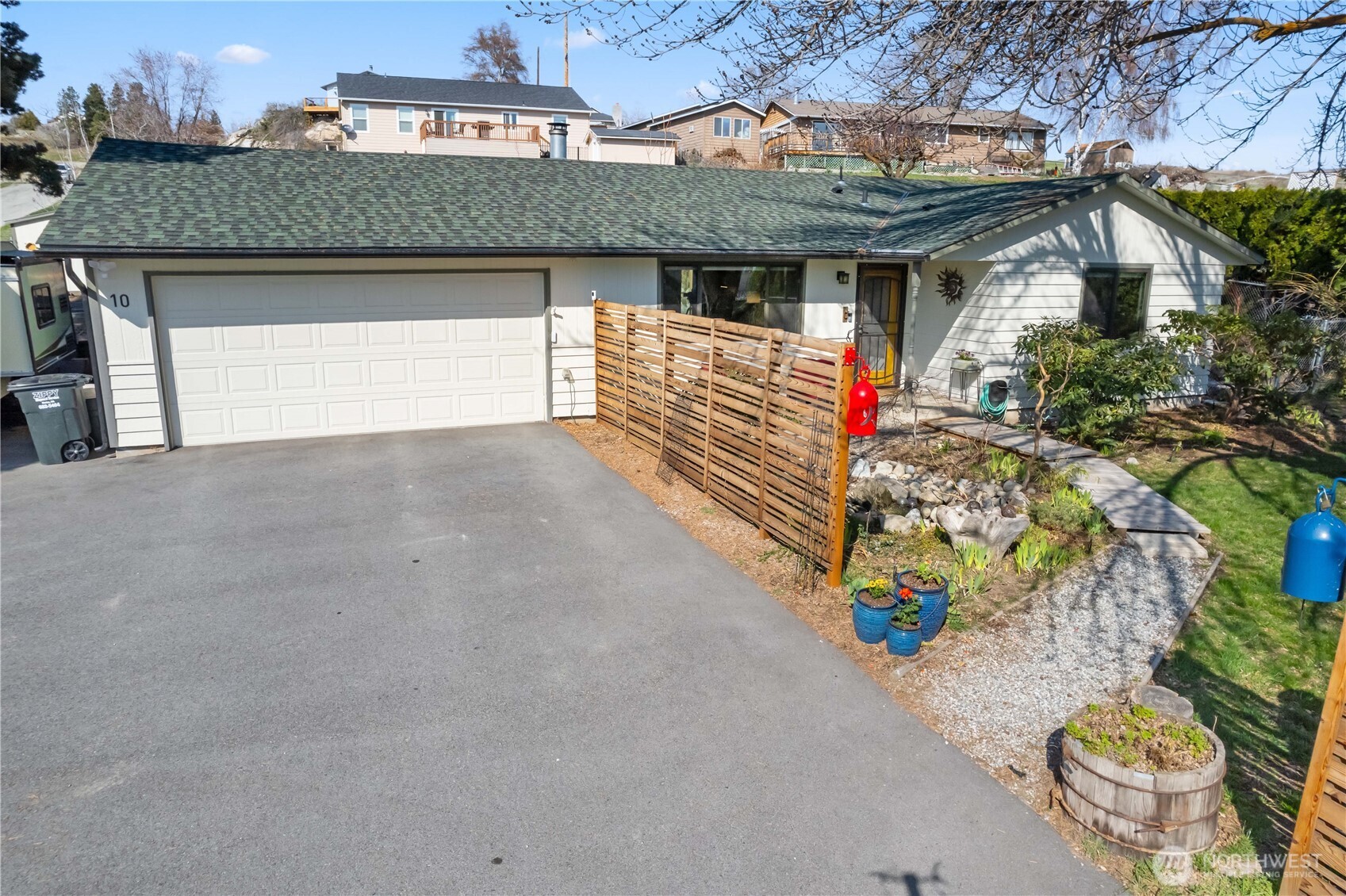 10 Hope Lane Manson WA 98831