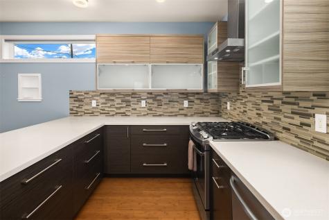 1761 20th Avenue S Seattle WA 98144