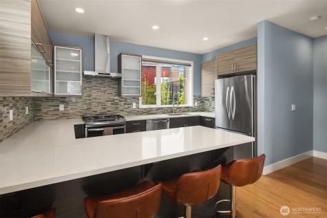 1761 20th Avenue S Seattle WA 98144