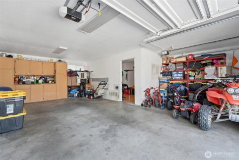 128 N Wehe Avenue Pasco WA 99301