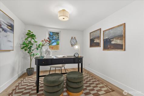 4238 28th Place W Seattle WA 98199
