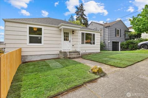 4238 28th Place W Seattle WA 98199