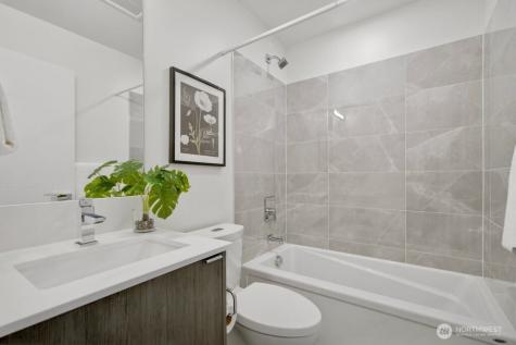 8553 Midvale Avenue N Seattle WA 98103