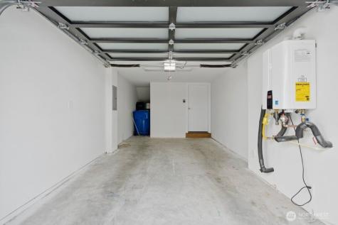 8553 Midvale Avenue N Seattle WA 98103