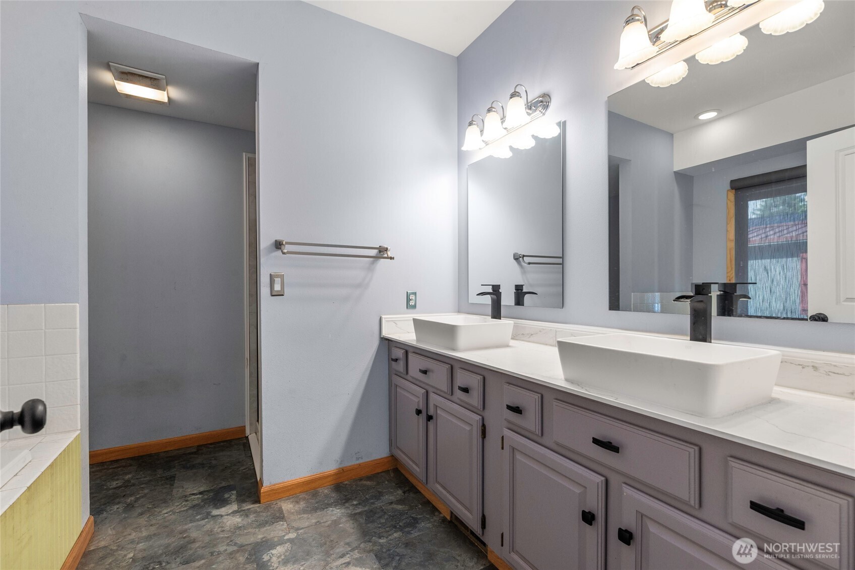 7601 Earling Street NE Olympia WA 98506