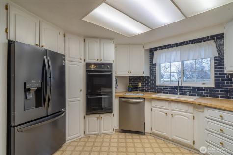 2257 W Highway 26 Othello WA 99344