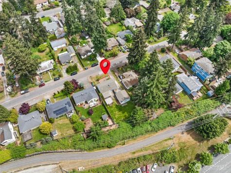 15729 Midvale Avenue N Shoreline WA 98133