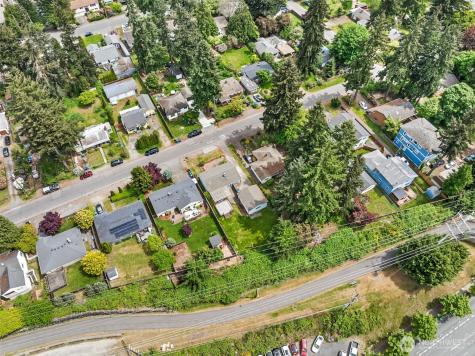 15729 Midvale Avenue N Shoreline WA 98133